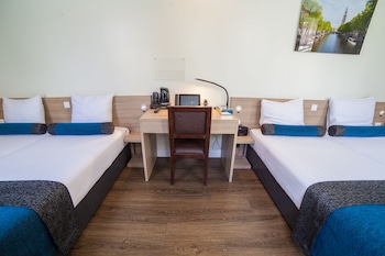 hotel library amsterdam