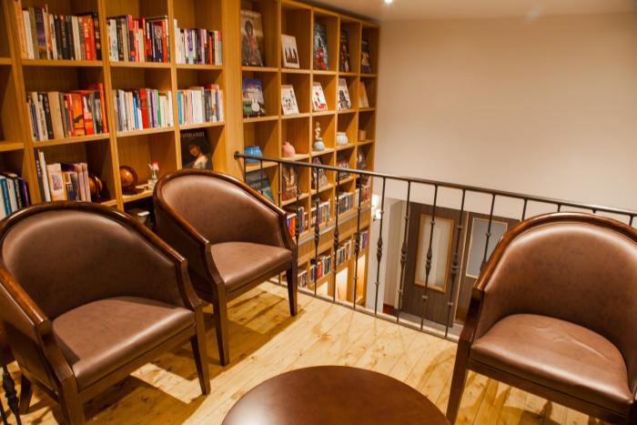 hotel library amsterdam