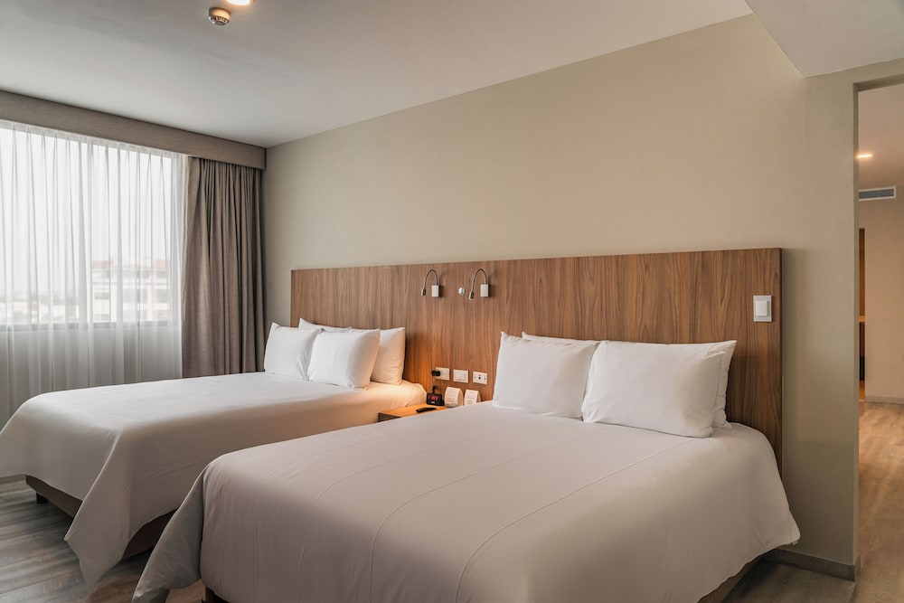 wyndham garden mazatlan marina