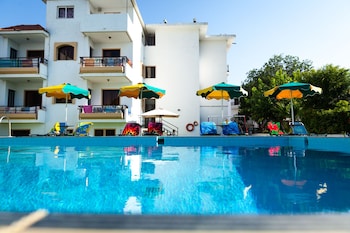 anixis hotel