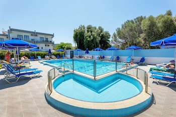 anixis hotel