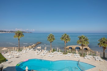 xenos kamara beach