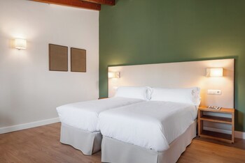 hotel can xim