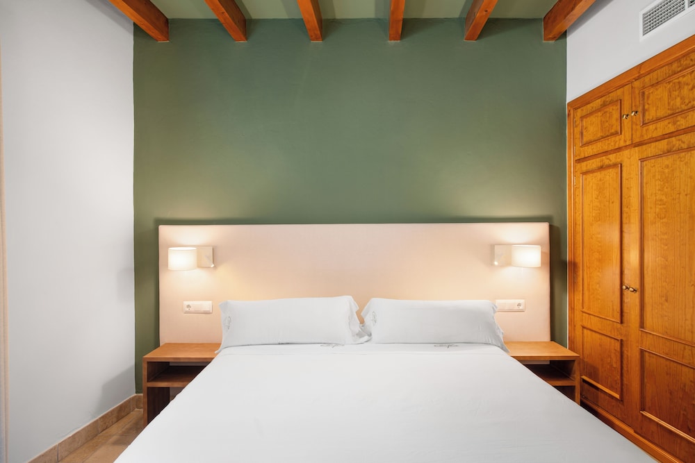 hotel can xim