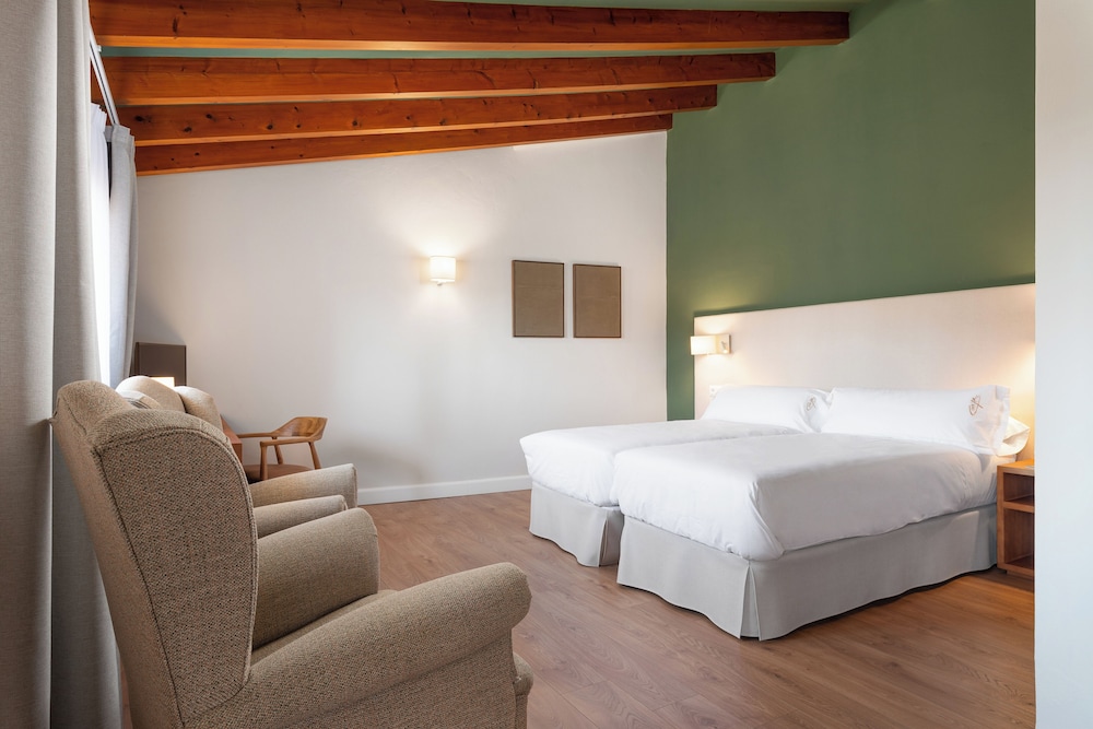 hotel can xim