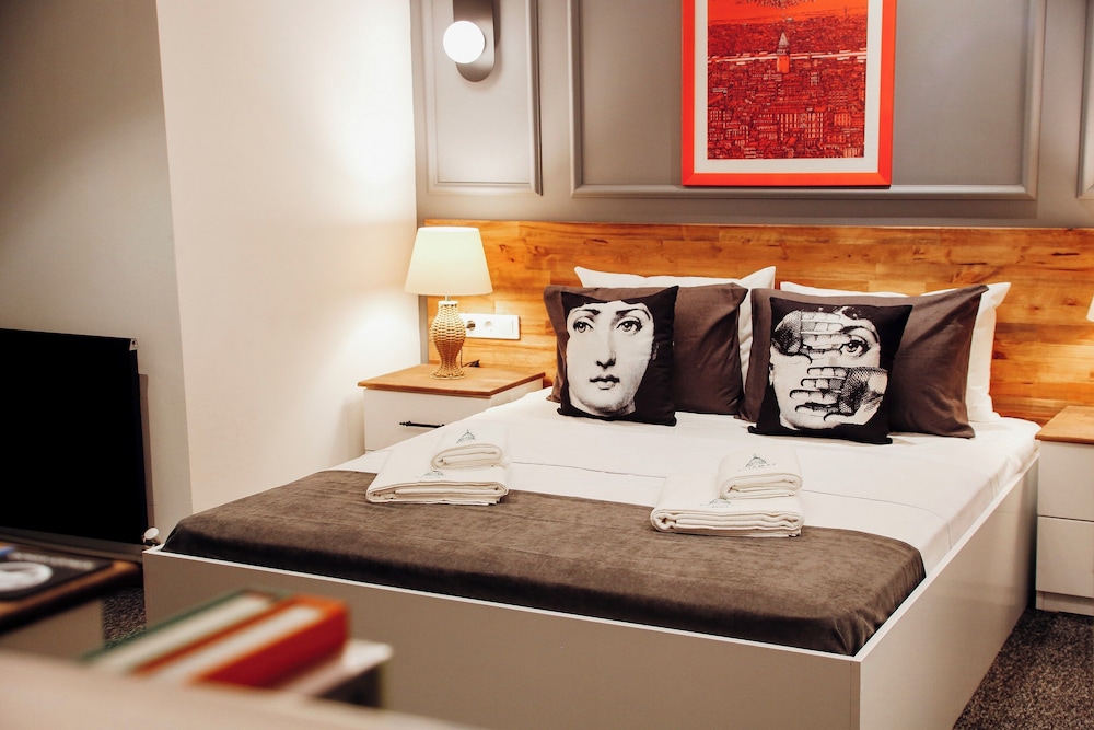 yamalya suites hotel