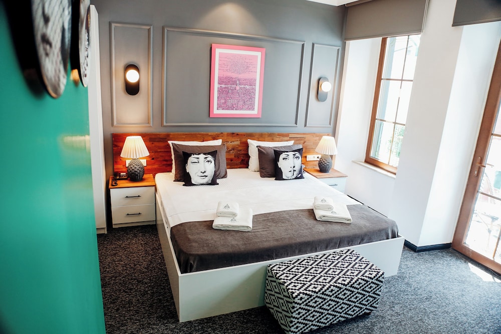 yamalya suites hotel