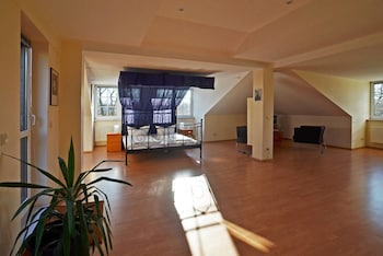 hotel villa seraphinum