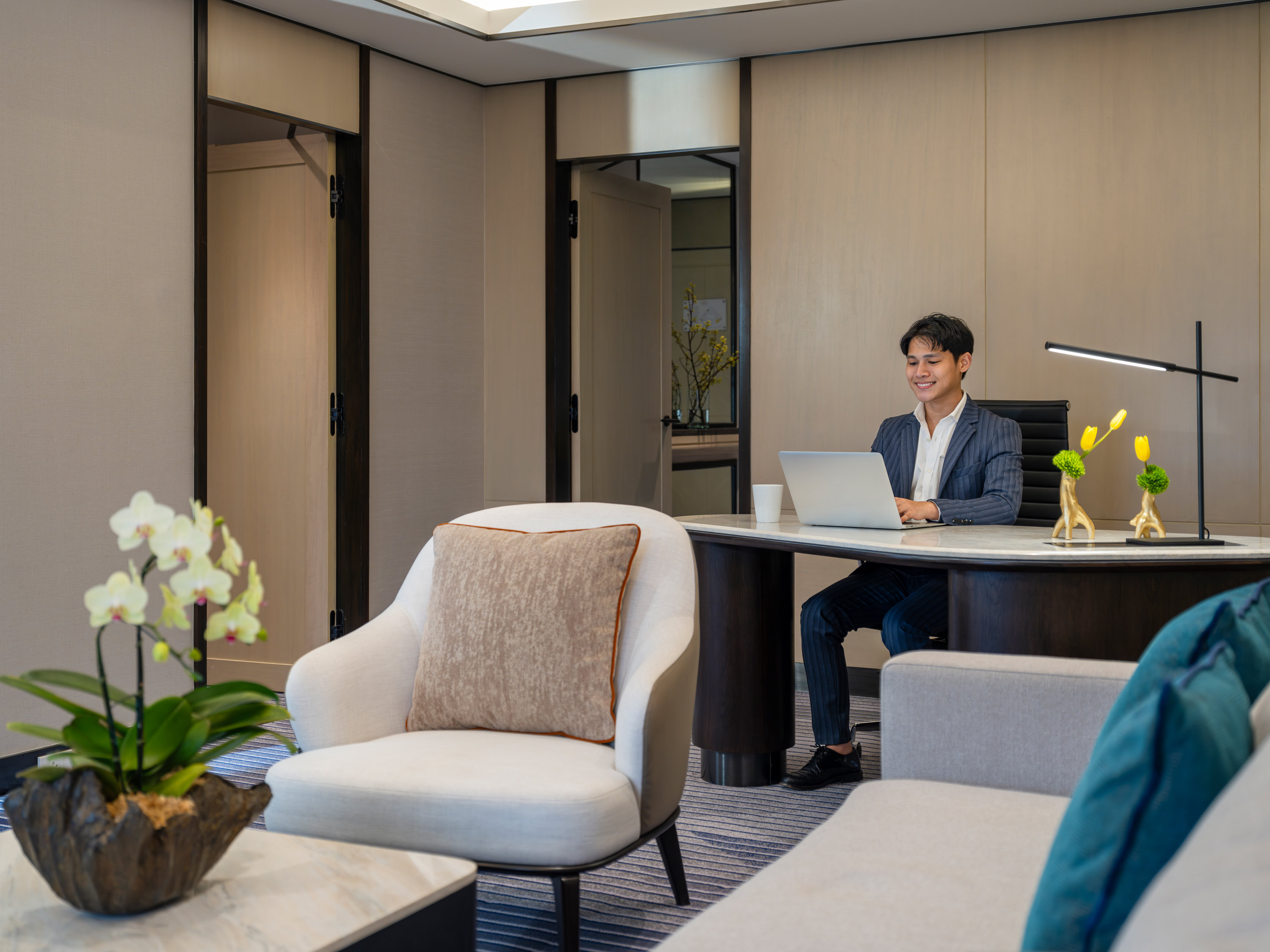 crowne plaza bangkok lumpini park by ihg