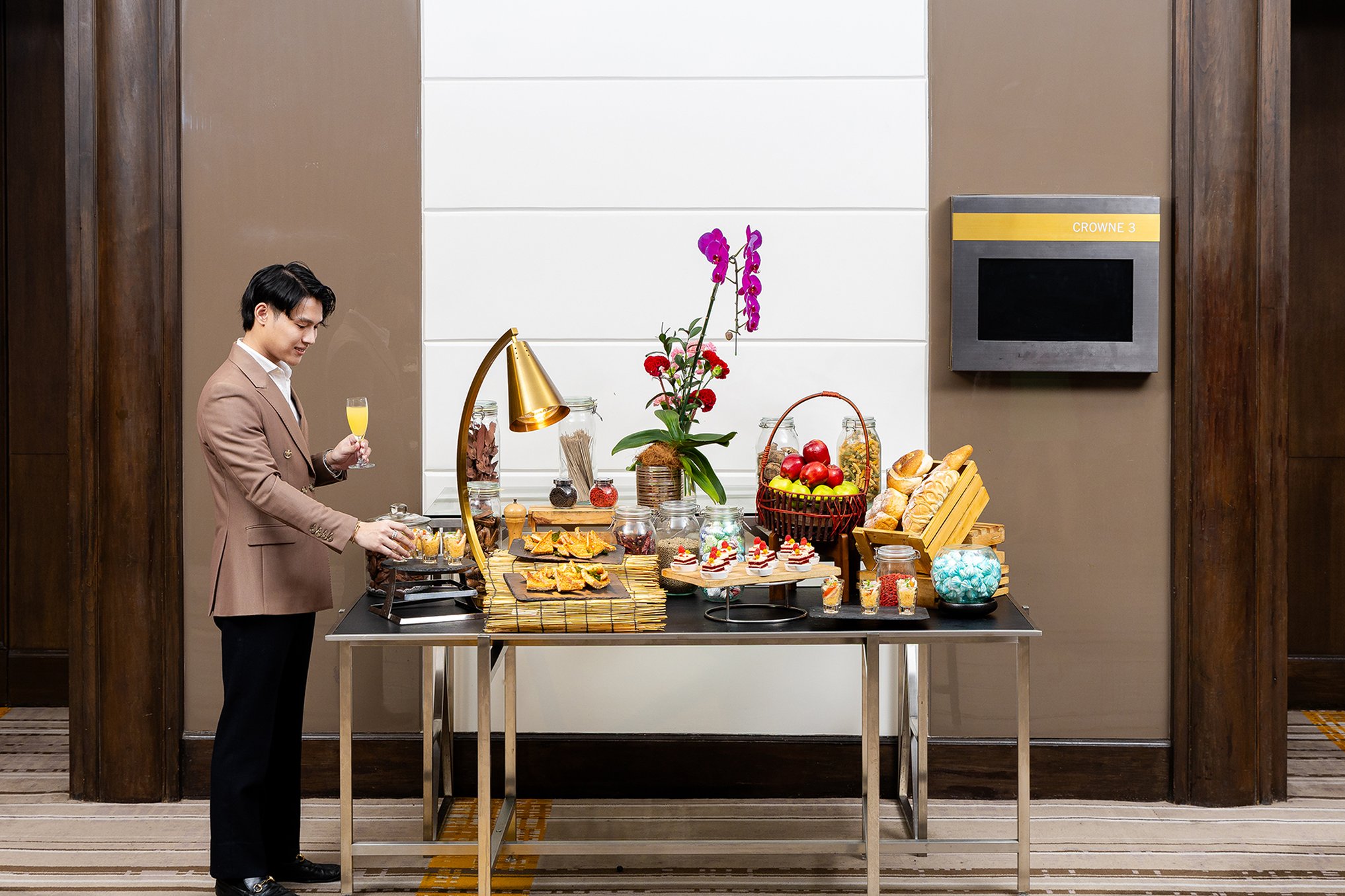 crowne plaza bangkok lumpini park by ihg