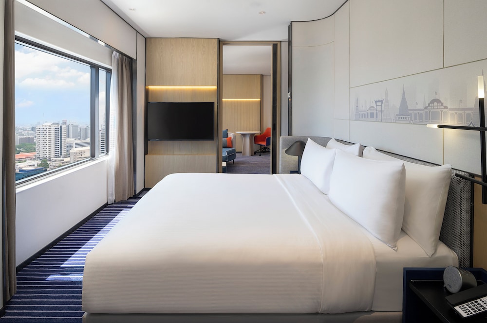 crowne plaza bangkok lumpini park by ihg
