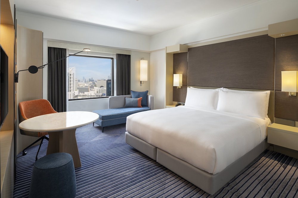 crowne plaza bangkok lumpini park by ihg