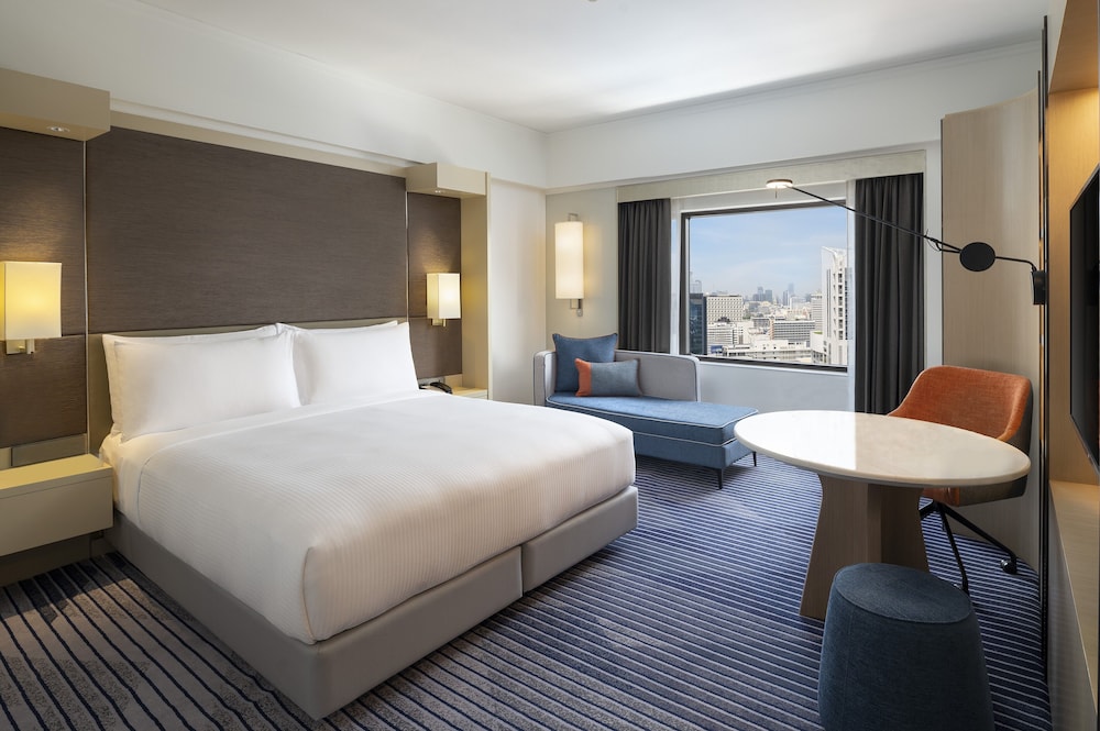 crowne plaza bangkok lumpini park by ihg