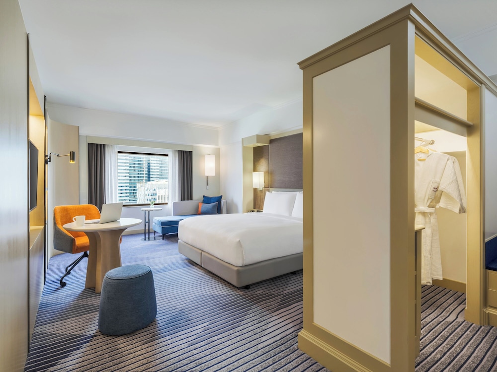 crowne plaza bangkok lumpini park by ihg