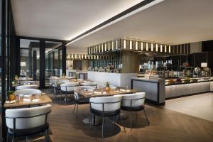 crowne plaza bangkok lumpini park by ihg