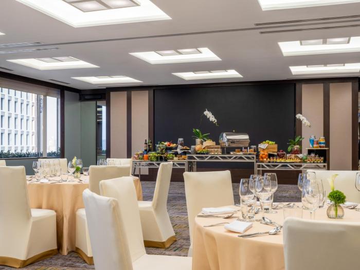 crowne plaza bangkok lumpini park by ihg