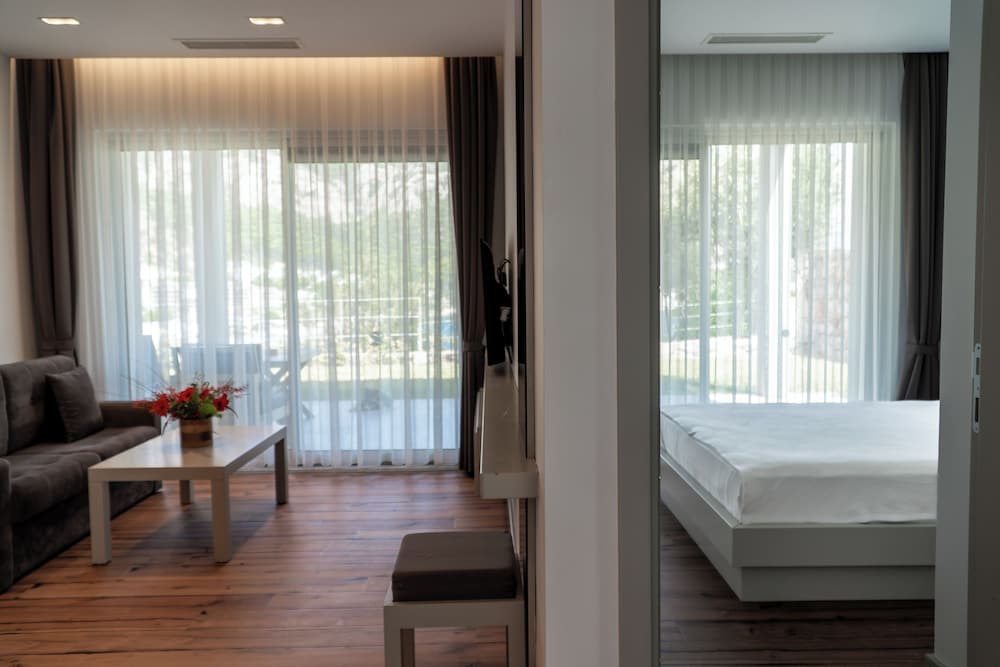 z villas