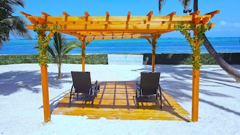 zanzibar beach house south