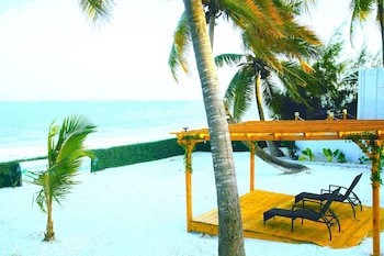 zanzibar beach house south