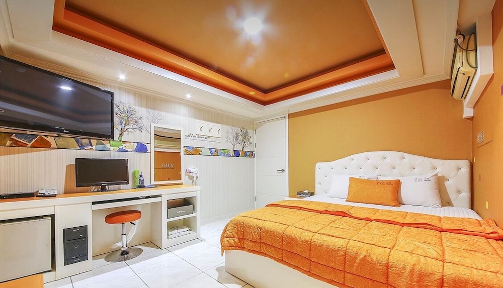 zara in bonggok dong changwon