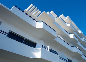 paralimni