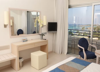 paralimni