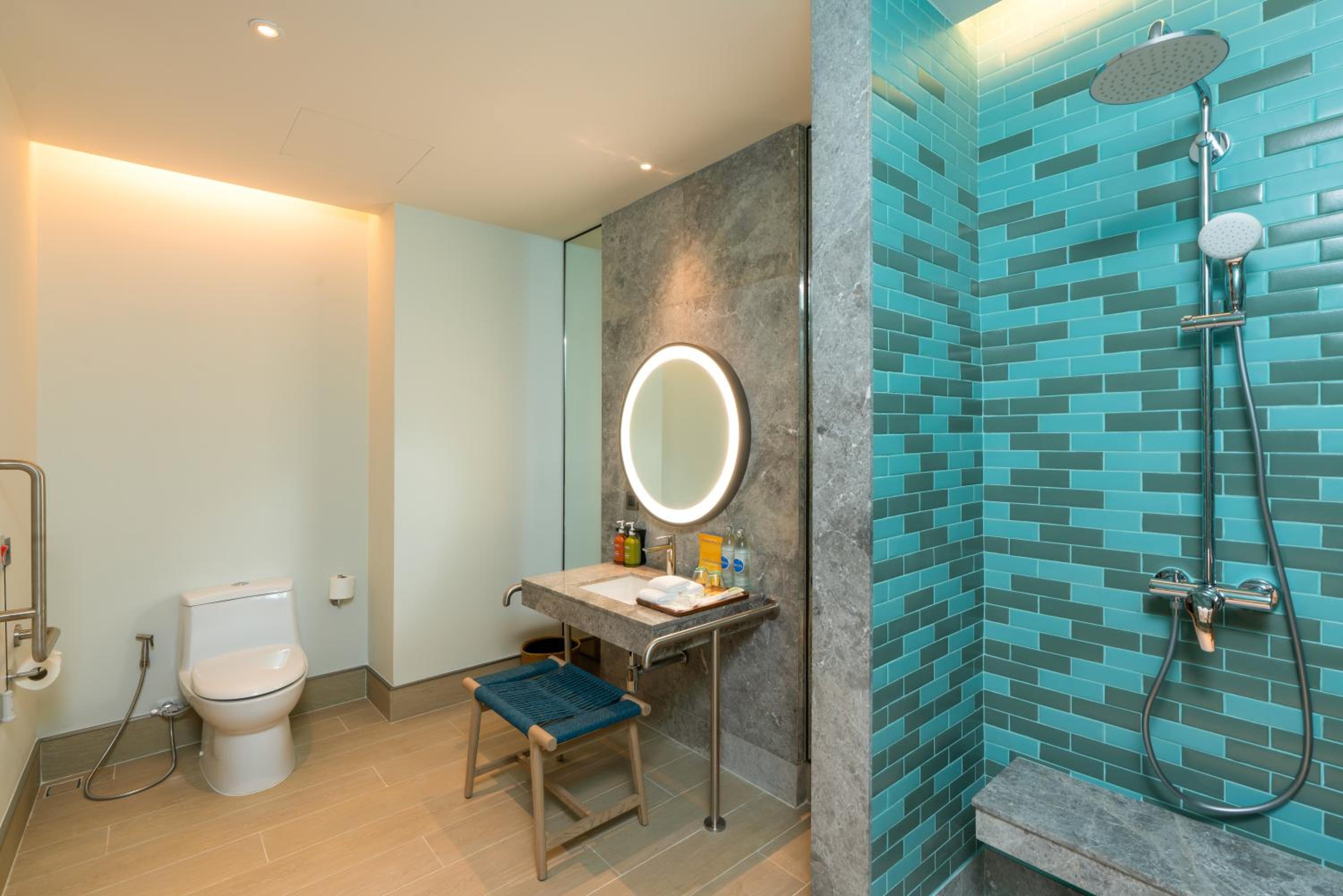 holiday inn resort samui bophut beach