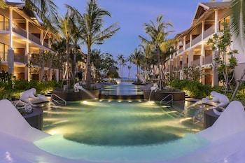 Holiday Inn Resort Samui Bophut Beach,,4 star