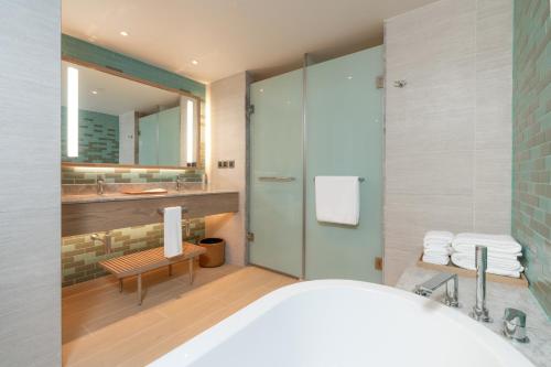 holiday inn resort samui bophut beach