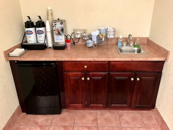 baymont inn and suites highland