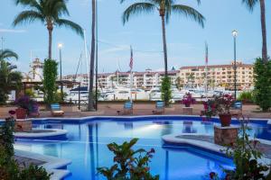flamingo vallarta hotel and marina