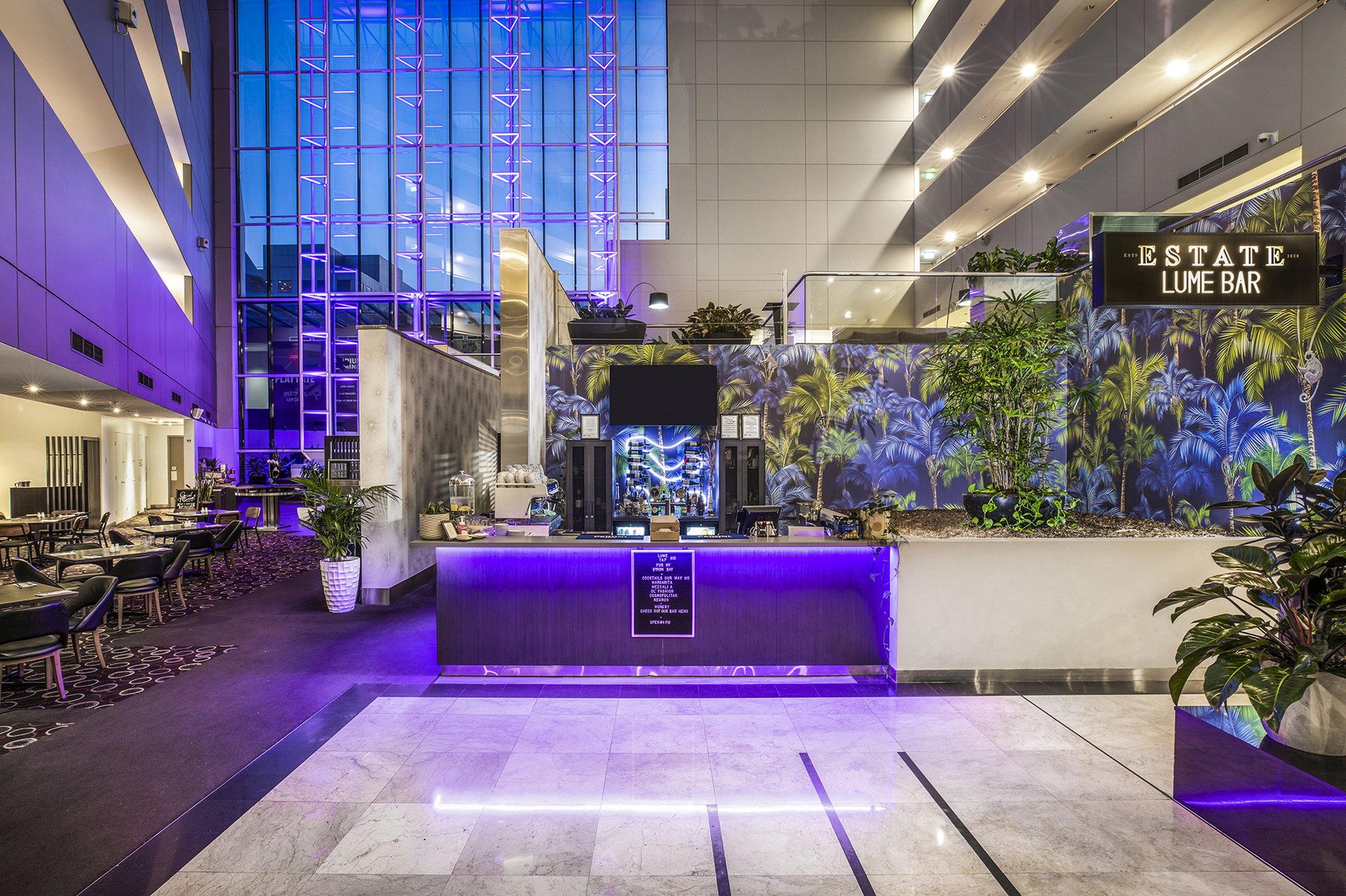 crowne plaza canberra by ihg