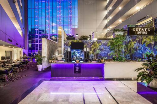 crowne plaza canberra by ihg