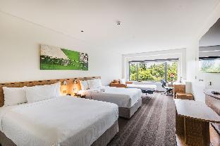 crowne plaza canberra by ihg