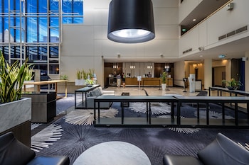 crowne plaza canberra by ihg