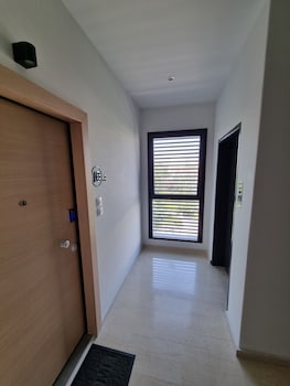 10 apartments and suites athens