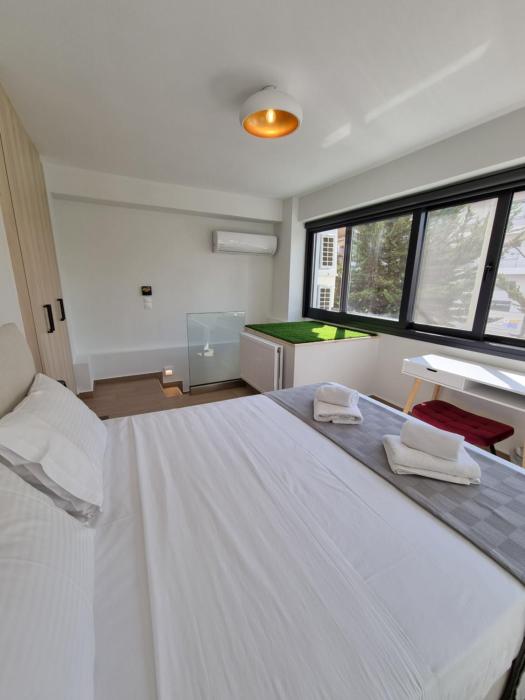 10 apartments and suites athens