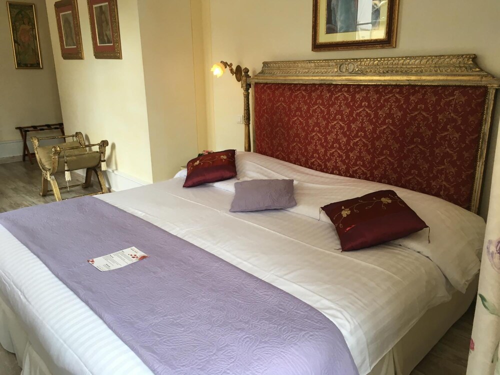 hostellerie la roseraie