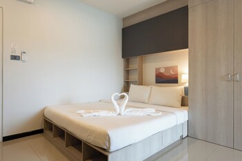 44 residence and resort