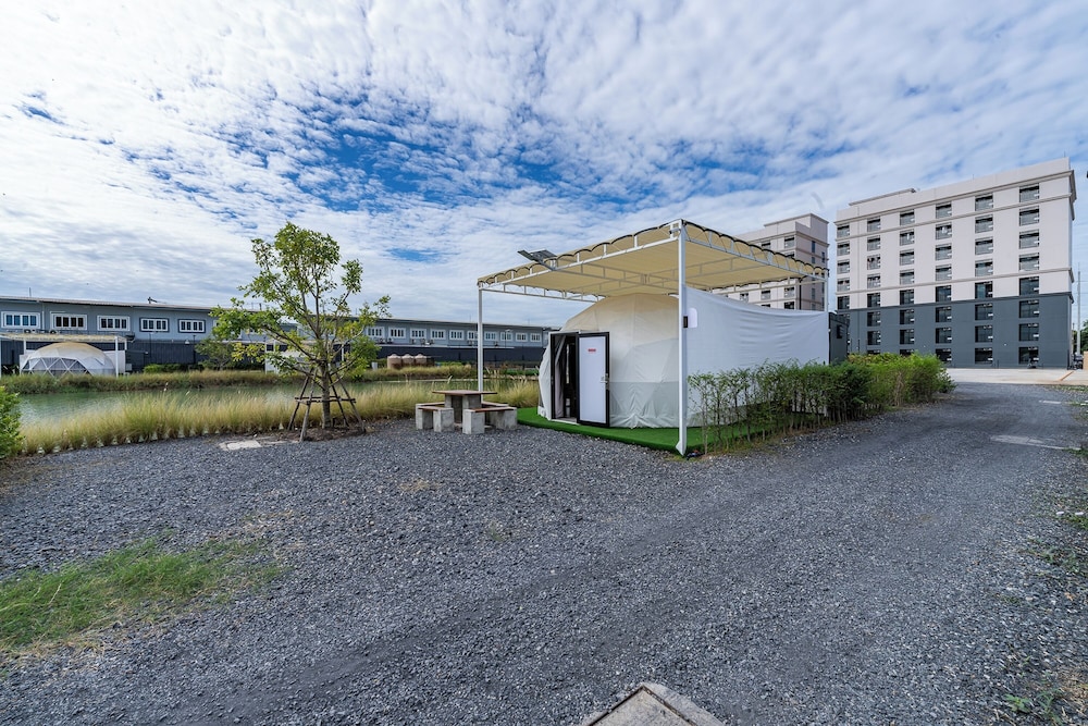 44 residence and resort