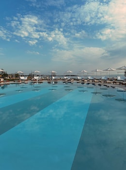 vari voula vouliagmeni