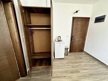 akhdar appartments