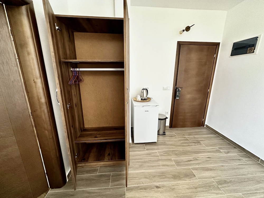 akhdar appartments