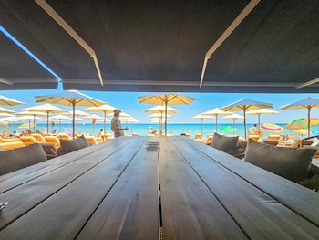 Akteon Girni Hotel,,2 star