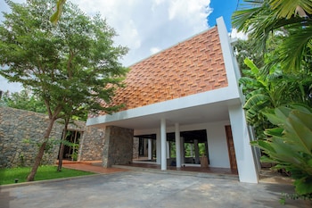 angkor tropical resort