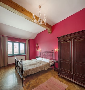 antique apartments plac szczepanski