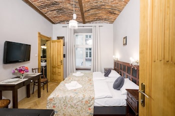 antique apartments plac szczepanski