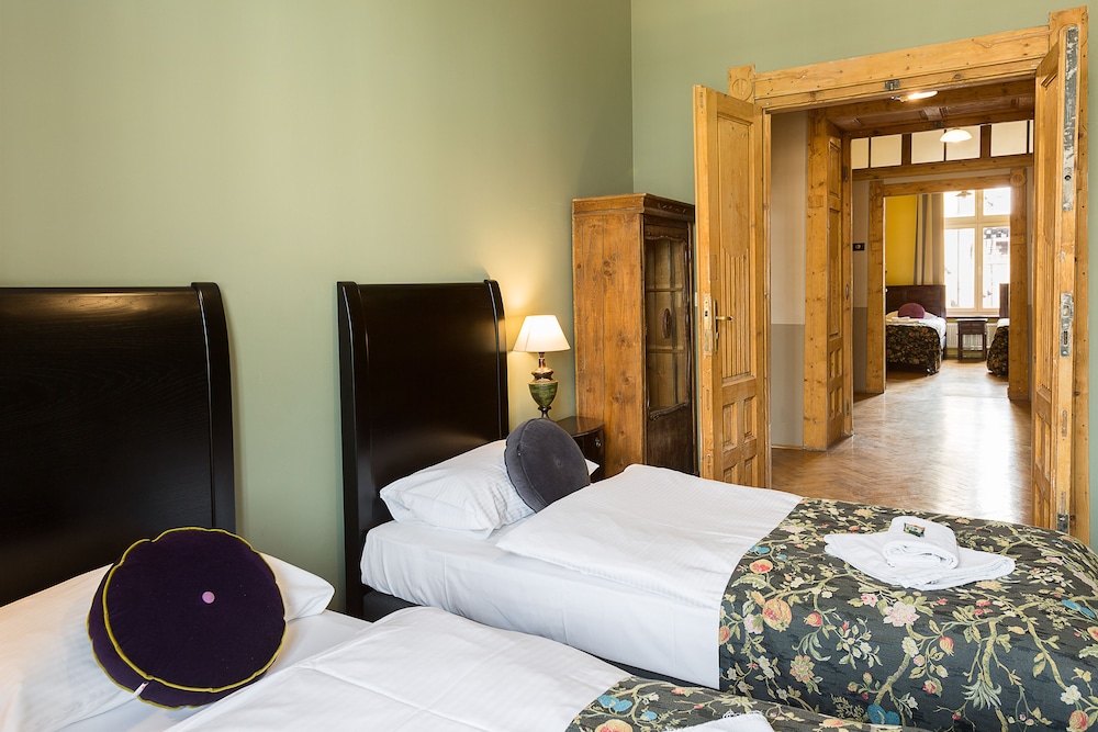 antique apartments plac szczepanski