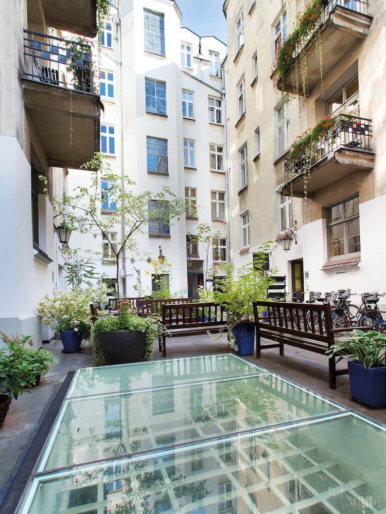 antique apartments plac szczepanski