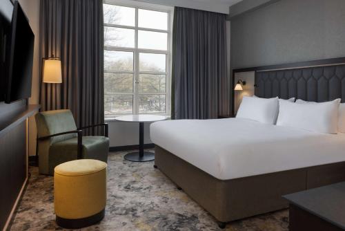 hilton cardiff